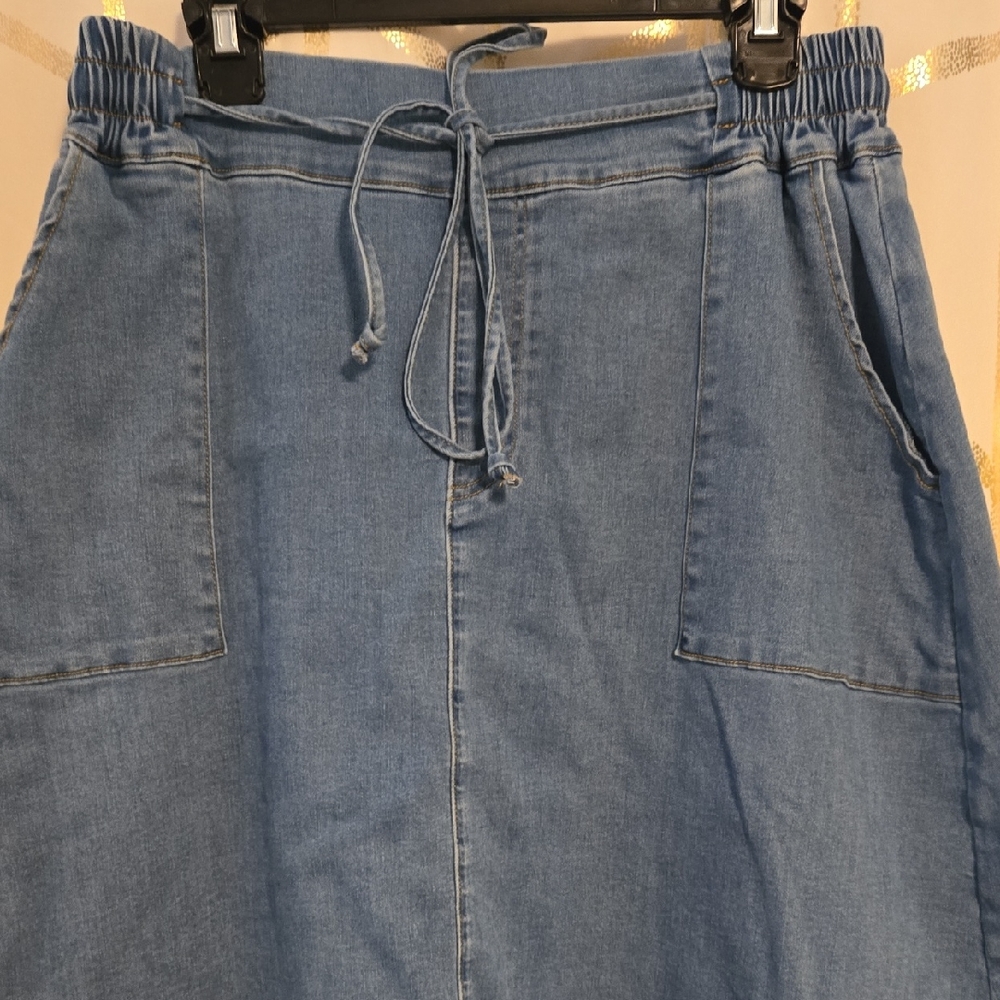 Casual Light Blue Denim Midi Skirt